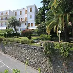 Rentopolis Trilocale Sanremo Casino Apartment *