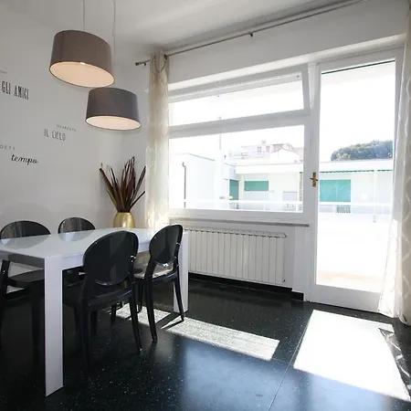 Rentopolis Trilocale Sanremo Casino Apartment *